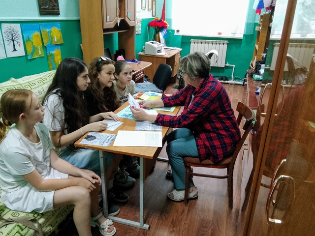 Беседа с детьми и подростками "Не причиняй боль себе и родным!"
